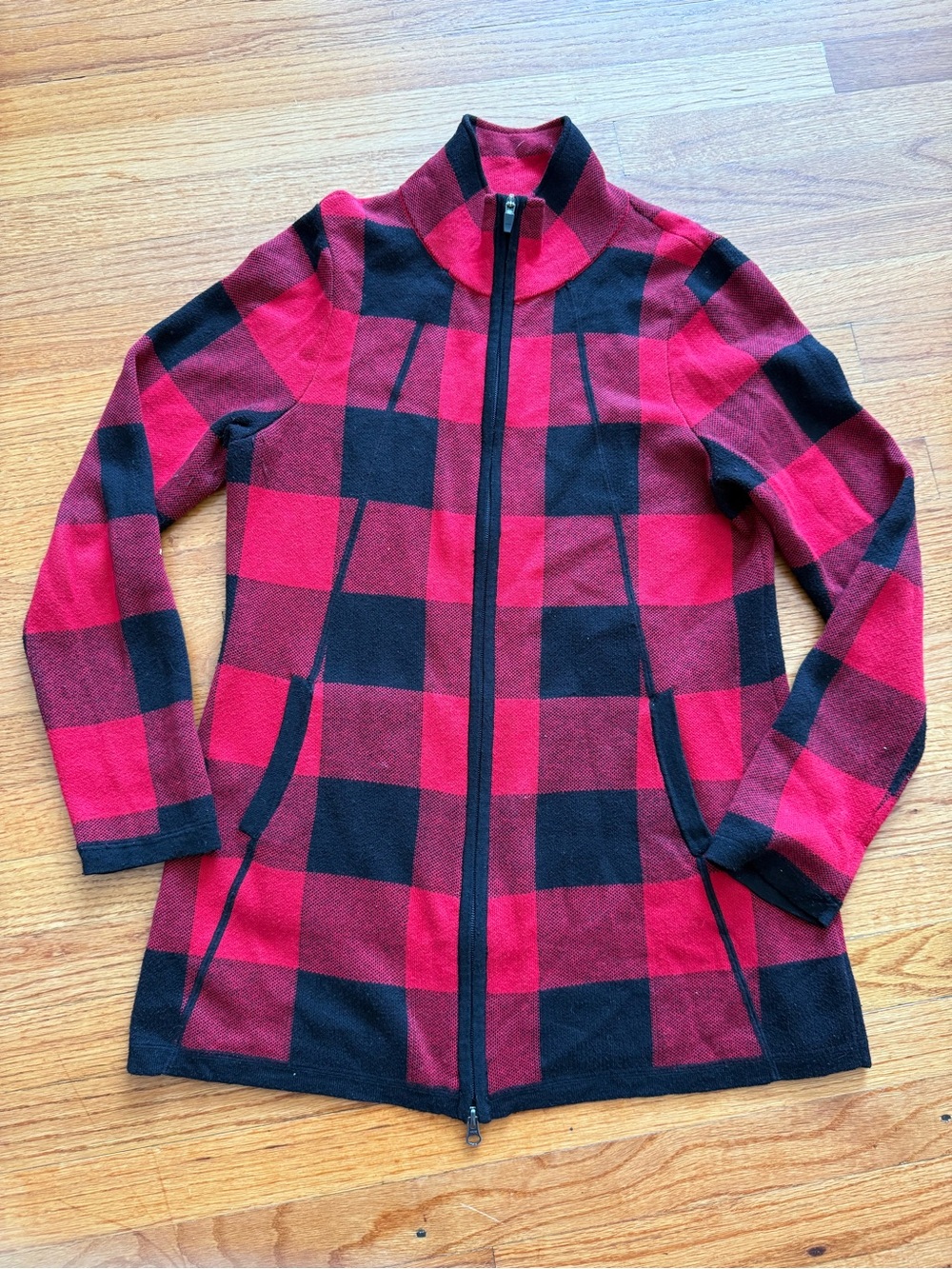 Adrienne Vittadini Buffalo Plaid Sweater Jacket Size Large Red Black
